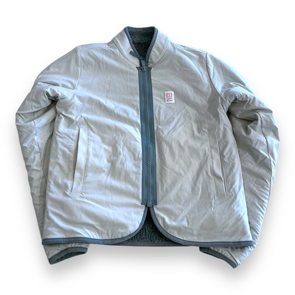 Size XS - Topo Designs Women's Reversible Sherpa Reversible Jacket Slate/Mint - Picture 2 of 8
